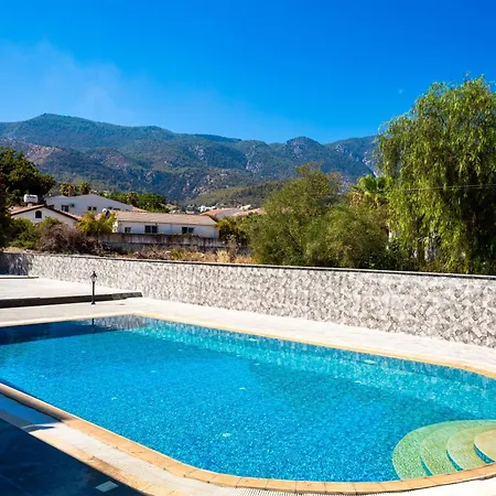 Suya Near Merit Casinos By Holidaykeys Hotel