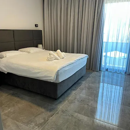 Suya Boutique Hotel *