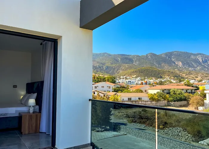 Hotel Suya Near Merit Casinos By Holidaykeys *