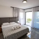 Hotel Suya Near Merit Casinos By Holidaykeys